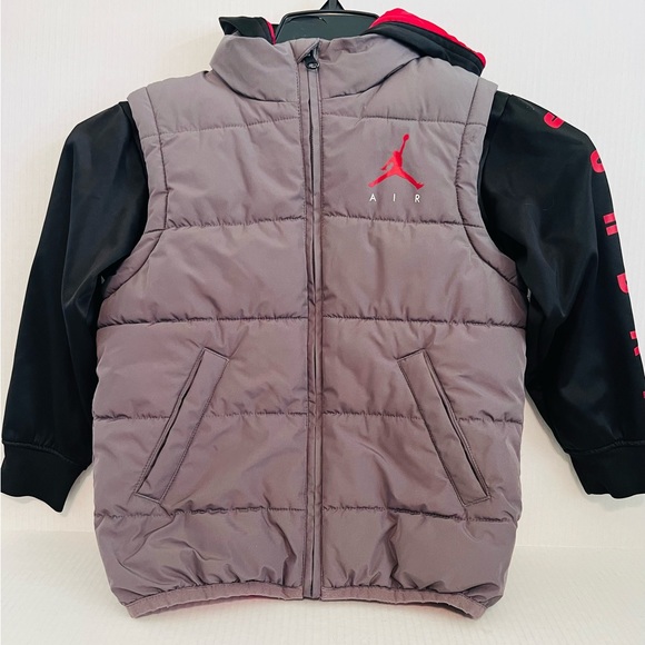 Jordan Other - Air Jordan Boys Puffer Vest Jacket